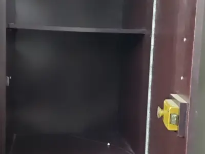 2 door Almari  - photo 2