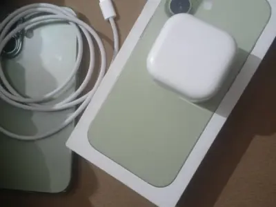 Apple iPhone 17 - photo 5