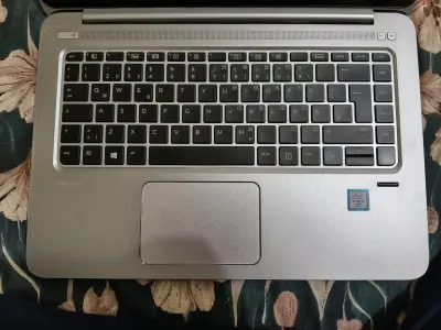 HP EliteBook Folio 1040 G3 (2K Resolution & Touch) - photo 2
