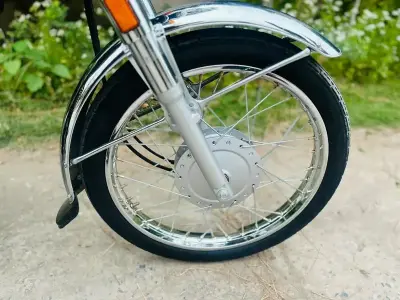 125 Honda | Model 2026 | 1800 KM Driven | Red Honda Bike Urgent Sale - photo 4