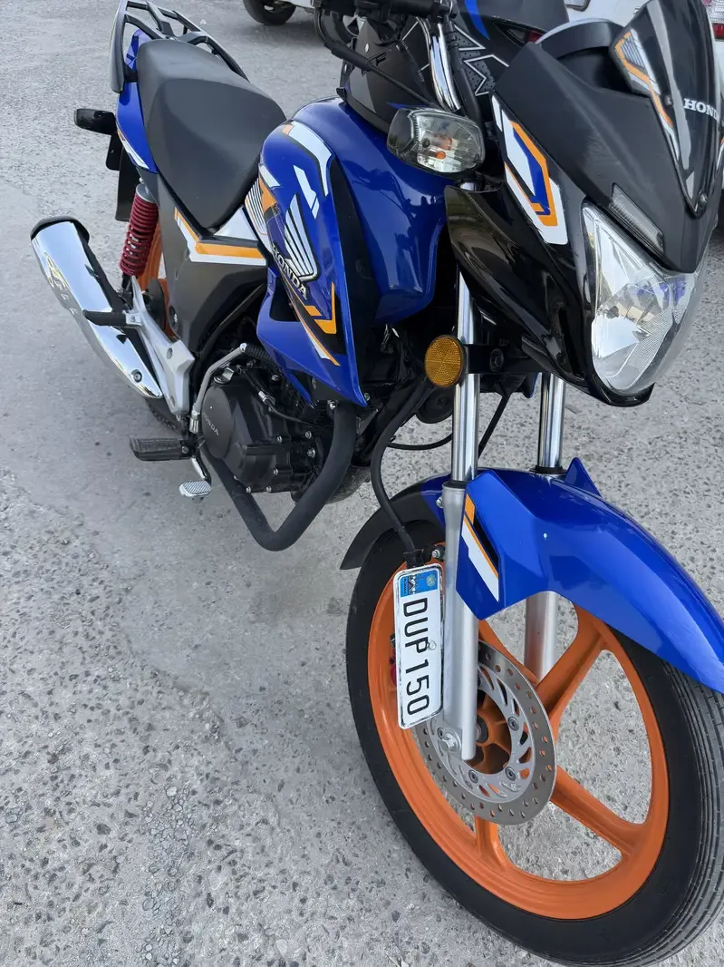 Honda CB 150 F