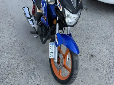 Honda CB 150 F - photo 2