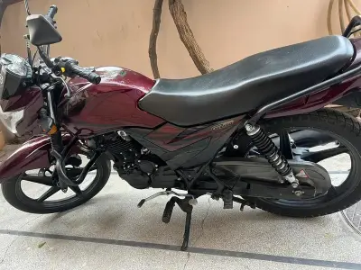 Suzuki GR 150 Maroon | 19,000 km | Mint Condition | Extras Installed - photo 1
