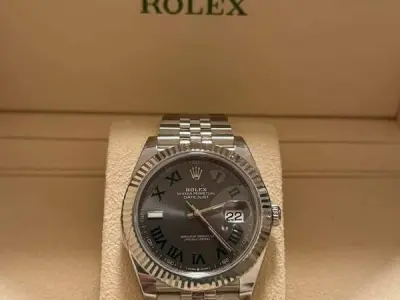 PRE-OWNED WATCHES BUYER Rolex Cartier Omega Hublot Chanel Corum Rado - photo 9