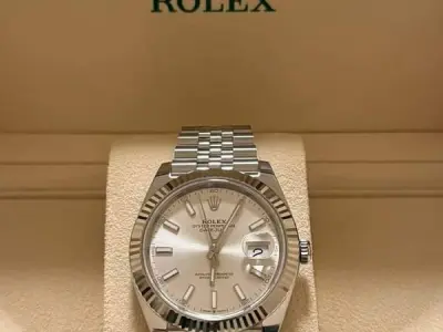 PRE-OWNED WATCHES BUYER Rolex Cartier Omega Hublot Chanel Corum Rado - photo 11
