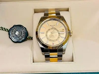 PRE-OWNED WATCHES BUYER Rolex Cartier Omega Hublot Chanel Corum Rado - photo 14
