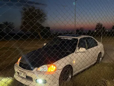 Honda civic EK 2000 full option - photo 4