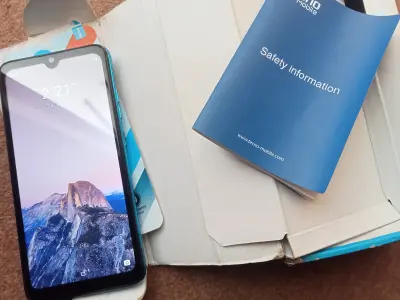 Tecno 5.2023.2.32 total original with box on open no repair - photo 3