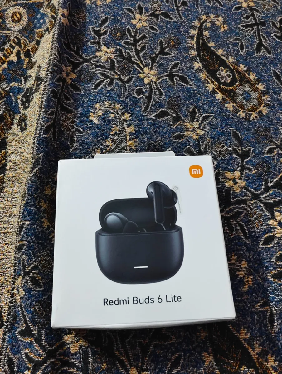 Xiaomi Redmi buds 6 lite gaming earbuds