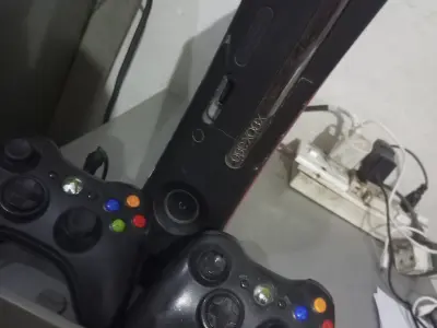 selling xbox 360 modified urgent - photo 3