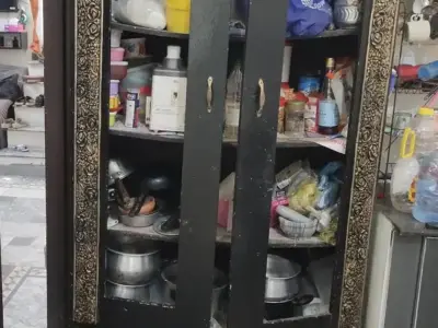 Beautiful Kitchen Cupboard / Crockery Fron Glasses available separately.