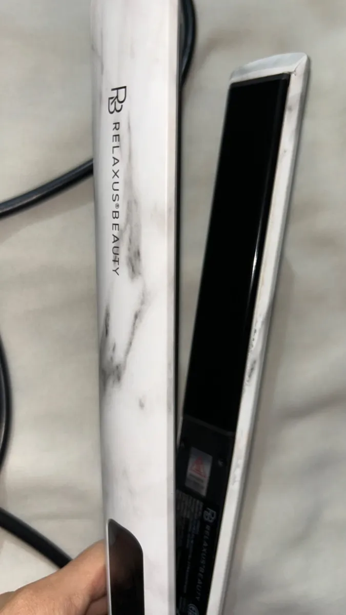 RB ULTRA SLIM DIGITAL STRAIGHTENER