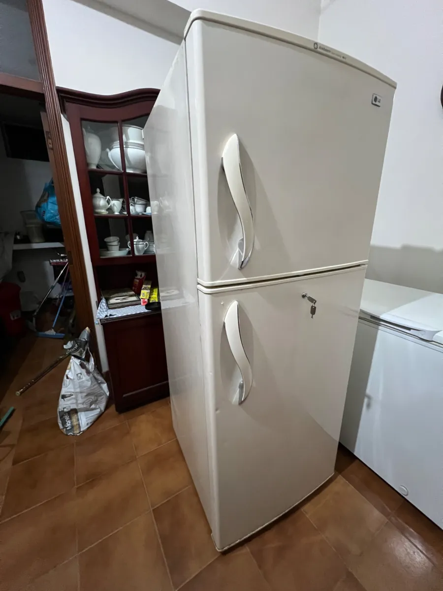 LG No-Frost Refrigerator 510 L, 18 Cu Ft, Made in Korea