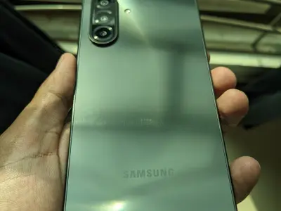 Samsung galaxy a17 - photo 1