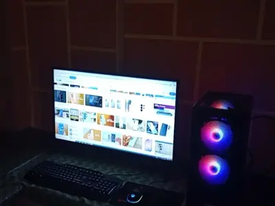 Gaming PC accessories 10/10 condition  - photo 2