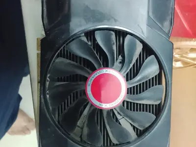 RX 560 4GB Graphics Card – Faulty / Repairable
 - photo 4