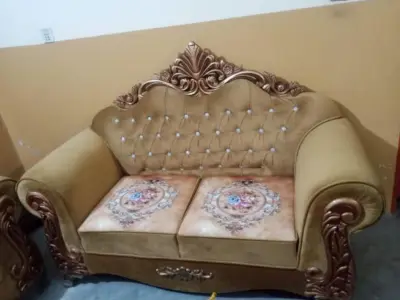 Slightly use sofa and table set - photo 3