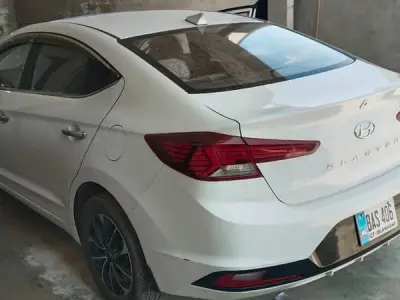 Hyundai Elantra 2022 - photo 5