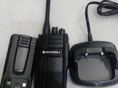 Baofeng\ Motrola\Hyt\Walkie Talike | Radio | Wireless Set | Intercom - photo 8
