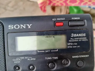 radio 3 bands MW FM LW sony - photo 2