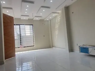 5 MARLA BEAUTIFUL HOUSE AVAILABLE FOR SALE IN PRIME LOCATION AT PARK VIEW CITY - photo 5