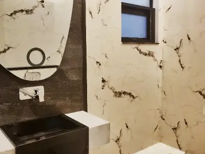 10 Marla Elegant House Available For Sale In Bahria Town Lahore - photo 8