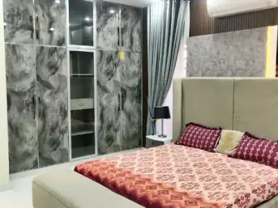 10 -Marla Affordable House Avaliable For Sale In Bahria Town Lahore Sector F - photo 4