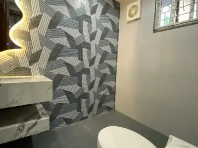 10-Marla Ultra Luxury Modren House For Sale In Sector F Bahria Town Lahore. - photo 9