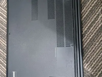 Lenovo Thinkpad E15  - photo 3