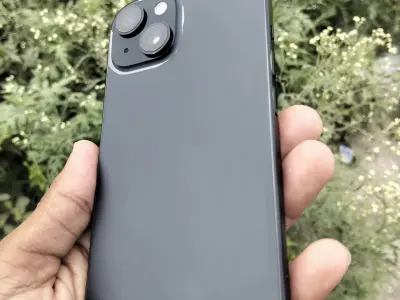 Iphone 15 - photo 5