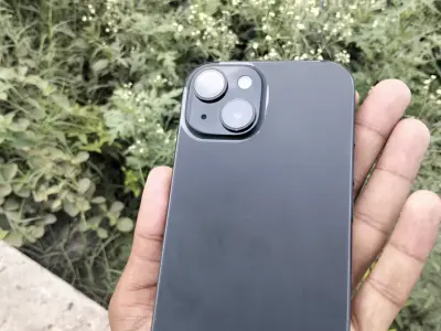 Iphone 15 - photo 4