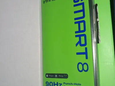 Infinix Smart 8 – 4GB RAM / 64GB Storage - photo 2