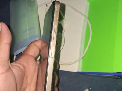 Infinix Smart 8 – 4GB RAM / 64GB Storage - photo 3