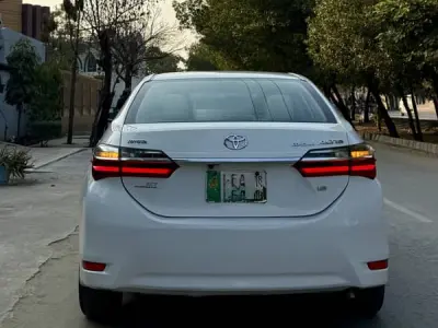 Toyota Corolla Altis 1.6 Model 2018 - photo 14
