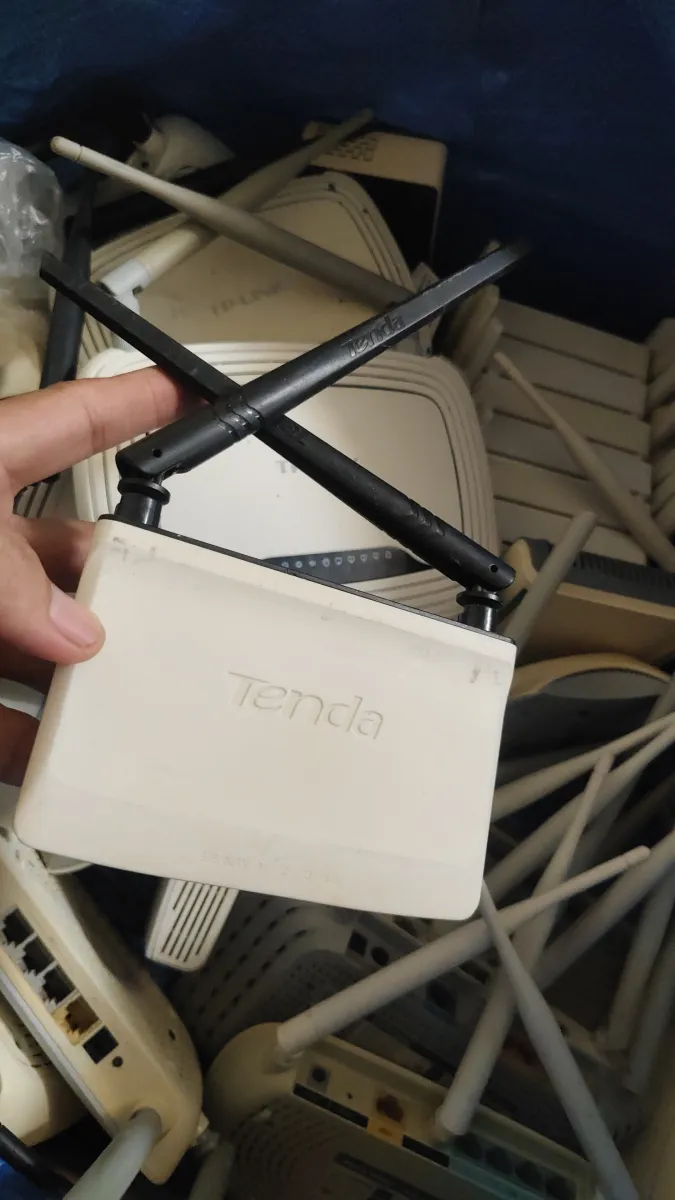tenda dlink Linksys Cisco mercusys tplink