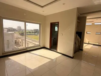 Lower Ground + Ground + 3 Floors Plaza Available For Sale in Mumtaz City Islamabad. - photo 13
