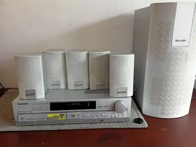 Panasonic SA-HT80 DVD Home Theater Sound System – 5 Disc Changer (300W) - photo 3