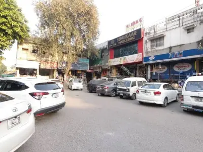 5 Marla Commercial Building Is Available For Sale In I-8-3 Islamabad - photo 6