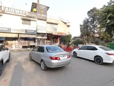 5 Marla Commercial Building Is Available For Sale In I-8-3 Islamabad - photo 7