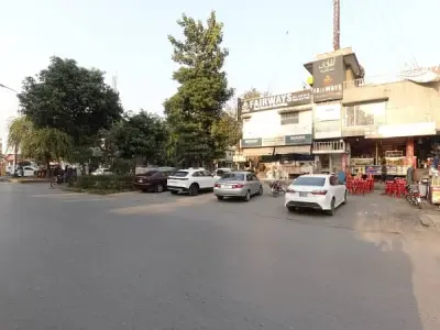 5 Marla Commercial Building Is Available For Sale In I-8-3 Islamabad - photo 8