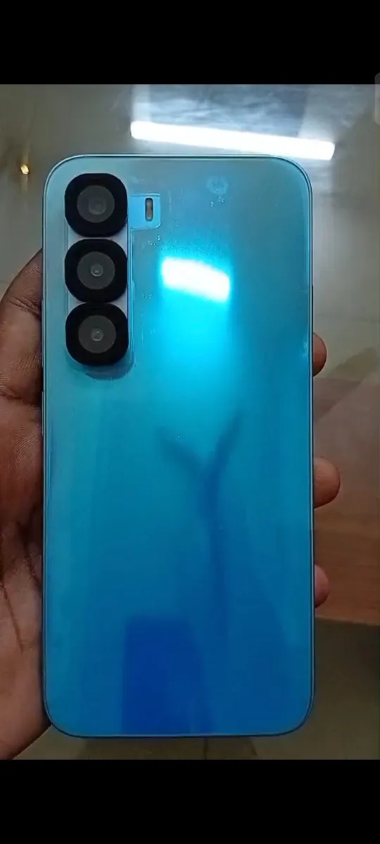 Infinix Hot 60 Pro 