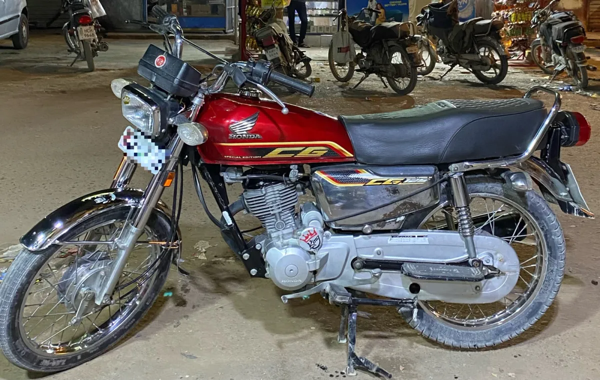 Honda CG-125 Special Edition 2022 Model Genuine Condition
