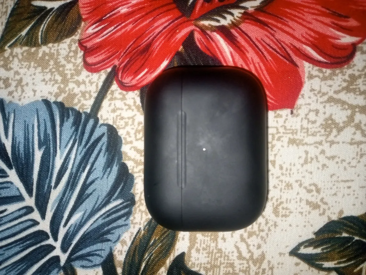 Pair Apple earpods with type c cable