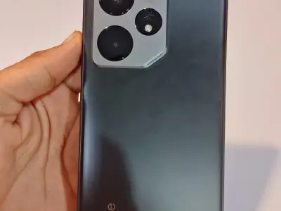 Realme gt neo 7 - photo 2