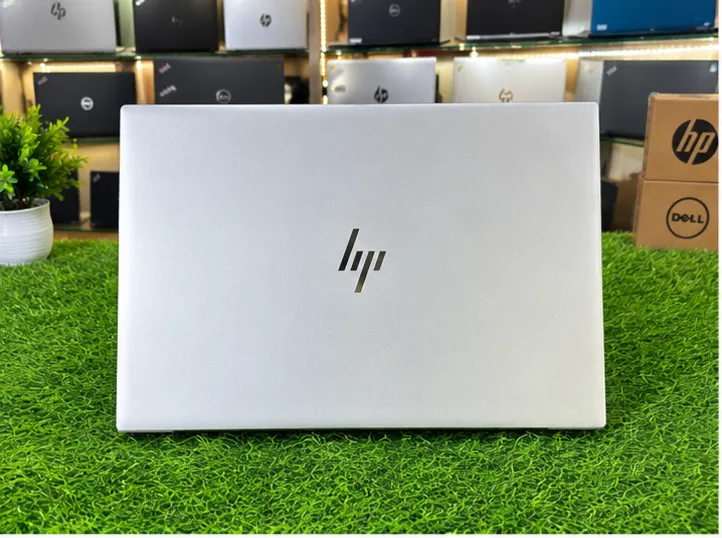 HP ELITE BOOK 840g7