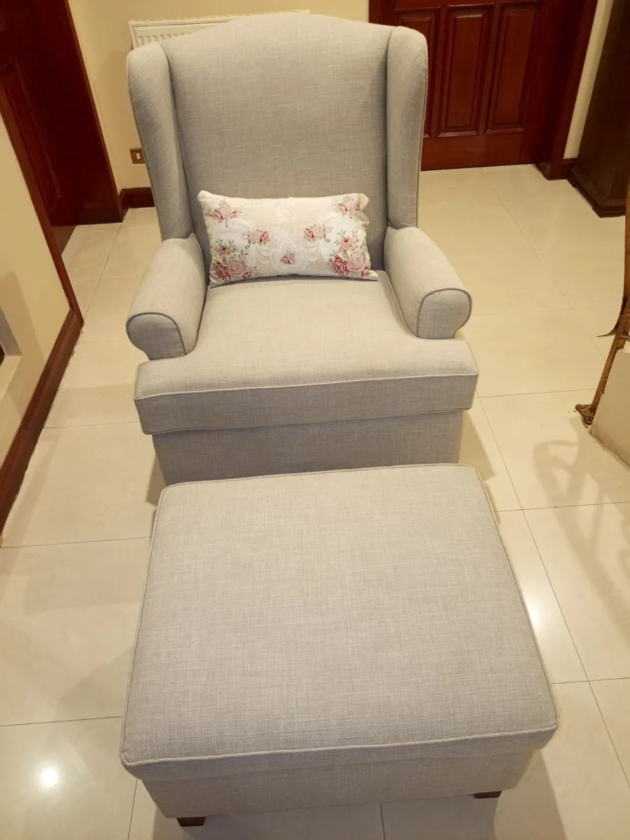 Modern Light Grey Wingback Sofa with Footrest