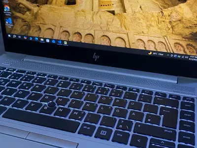 HP Elitebook 840 G6 - photo 4