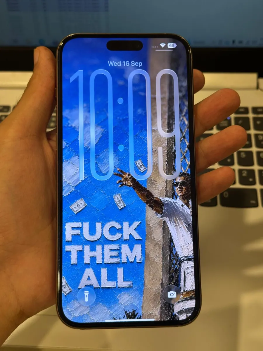 iPhone 16 Pro Max – 256GB