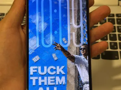 iPhone 16 Pro Max – 256GB - photo 1