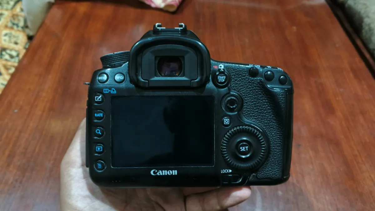 Canon 5D Mark III Full-Frame DSLR Camera Kit, Rawalpindi